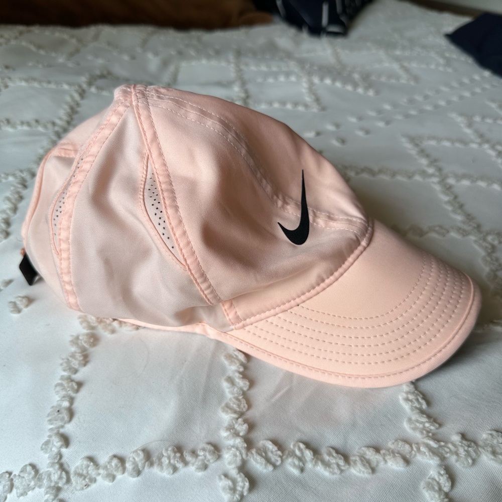 Nike Women’s DriFit Hat